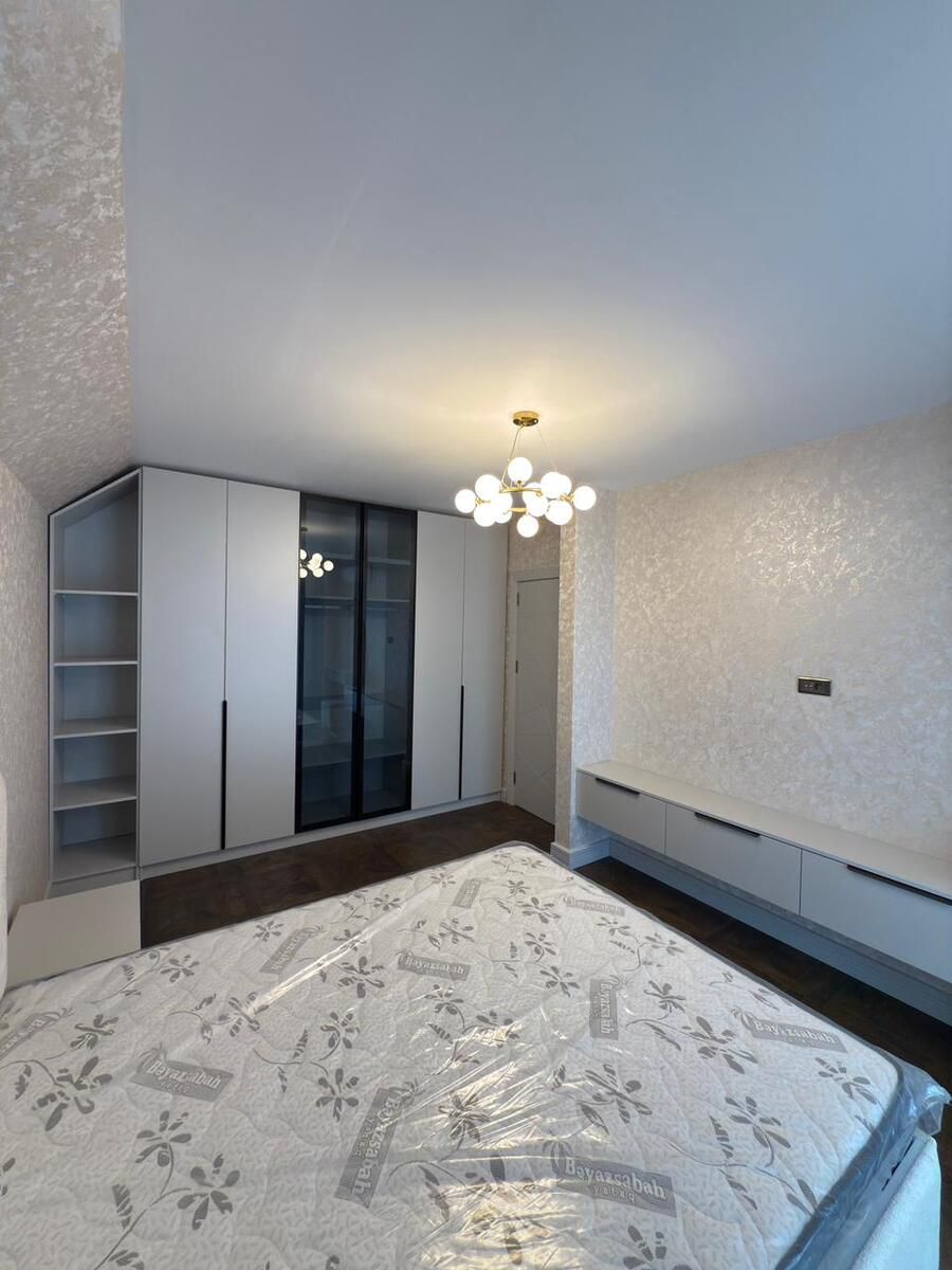 Satılır 4 otaqlı həyət evi/bağ evi 275 m² — Ev, villa, Bakı (12)