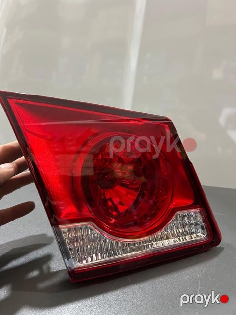 Chevrolet Cruze baqaj stop işığı