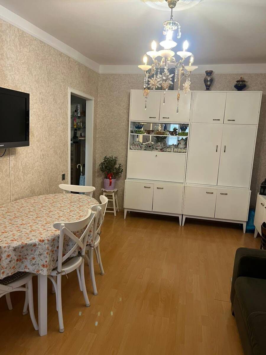 Satılır 2 otaqlı köhnə tikili 40 m² — Mənzil, Bakı