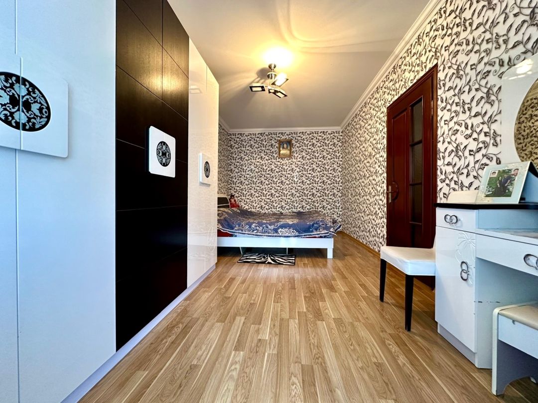 4-otaqlı mənzil, C.Naxçıvanski küç., 100 m² — Mənzil, Bakı (7)