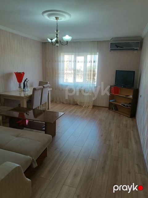 2-otaqlı mənzil kirayə verilir, 7-ci mkr., 60 m²