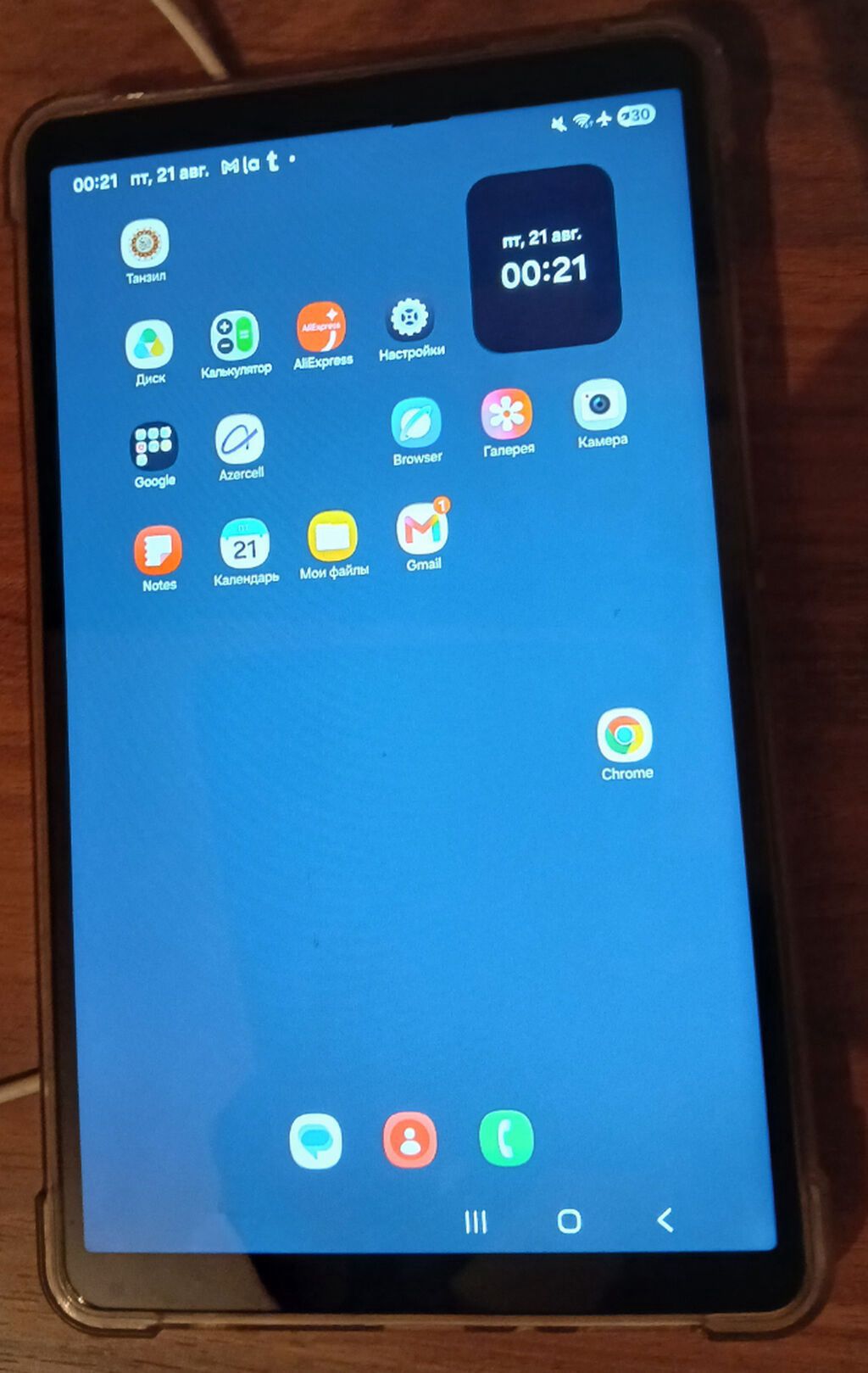 Samsung Tab A11 planşeti "Kontakt-Home"-dan 8 ay əvvəl alınıb. Əla