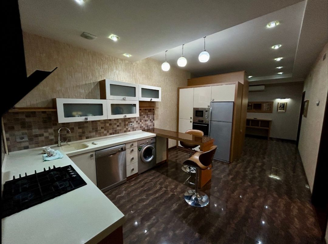 İcarəyə verilir 3 otaqlı yeni tikili 110 m² — Mənzil, Bakı (3)