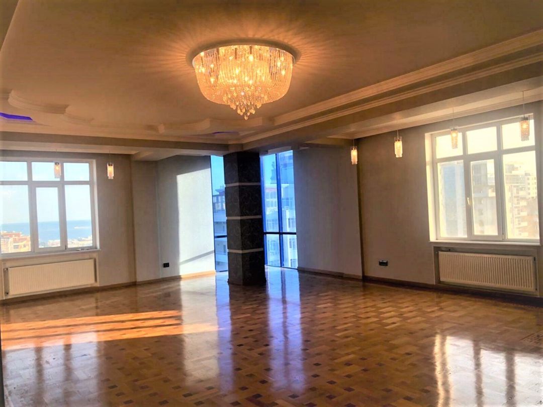 İcarəyə verilir 4 otaqlı yeni tikili 217 m² — Mənzil, Bakı (3)