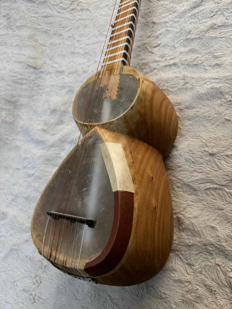 Tar — Musiqiə alətləri, Bakı (6)