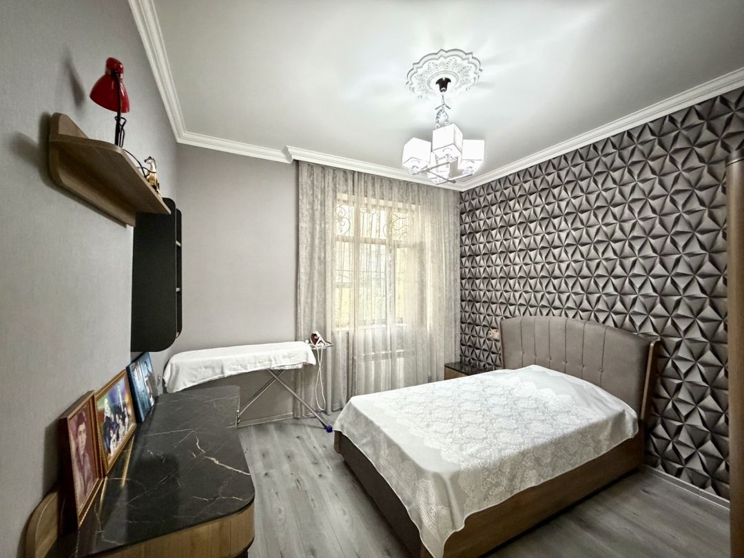 Satılır 8 otaqlı həyət evi/bağ evi 320 m² — Ev, villa, Bakı (12)