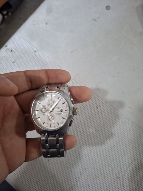 Tissot qol saatı