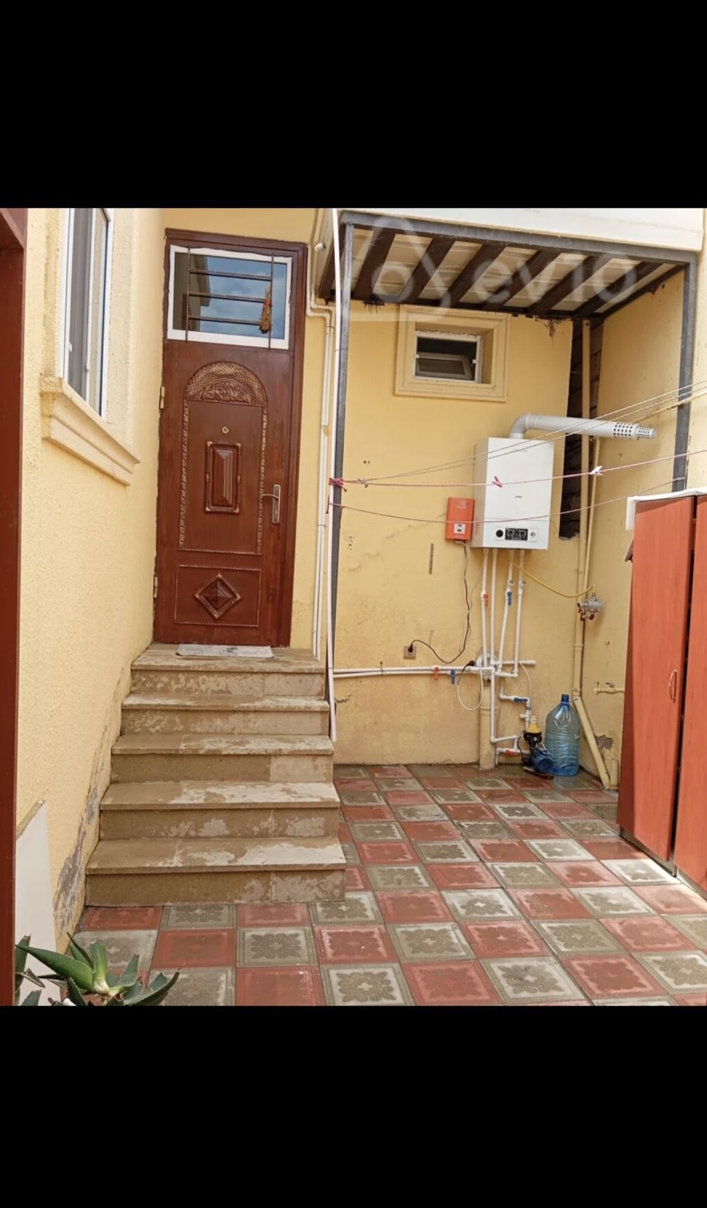 Masazir daa yoncaliqdaa lider marketin yaxinliqindaa təcili satılır