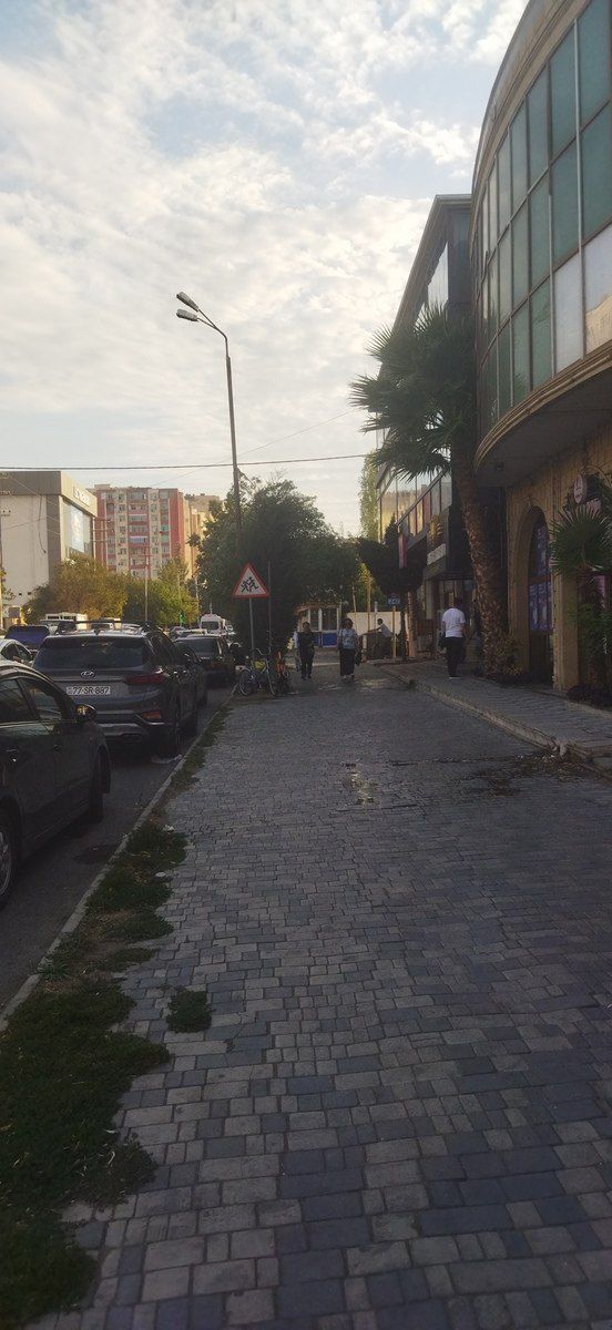 Mağaza, Xırdalan ş. — Daşınmaz əmlak, Xırdalan (2)
