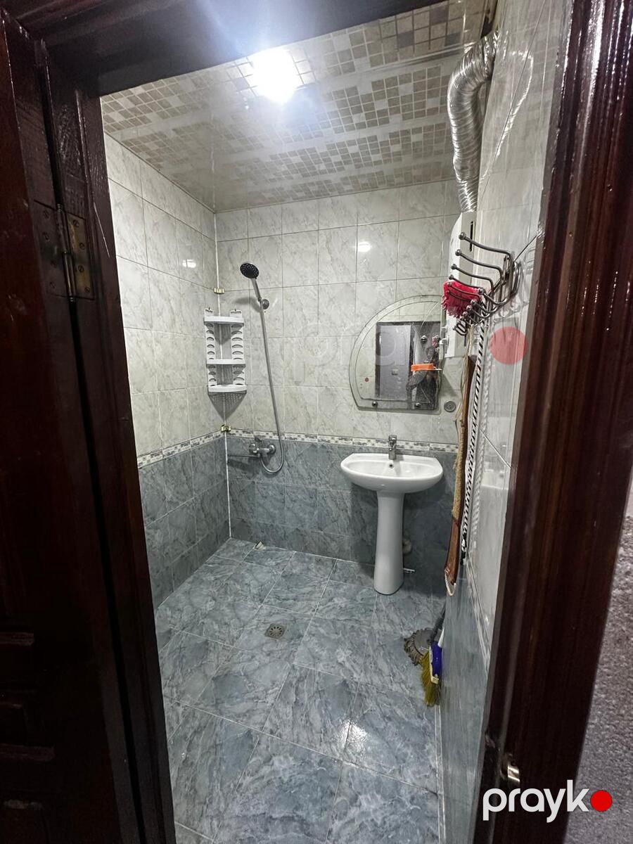 İcarəyə verilir 2 otaqlı köhnə tikili 60 m² — Mənzil, Bakı (7)
