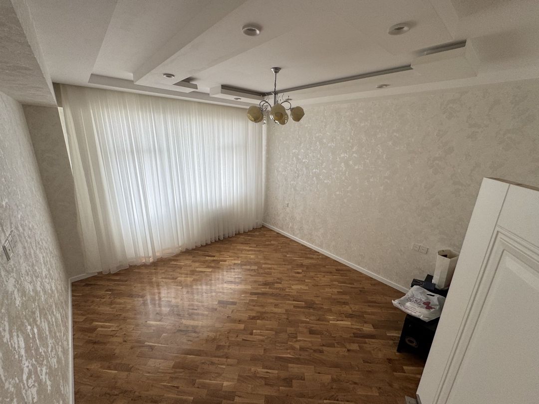 Satılır 4 otaqlı yeni tikili 120 m² — Mənzil, Bakı (2)