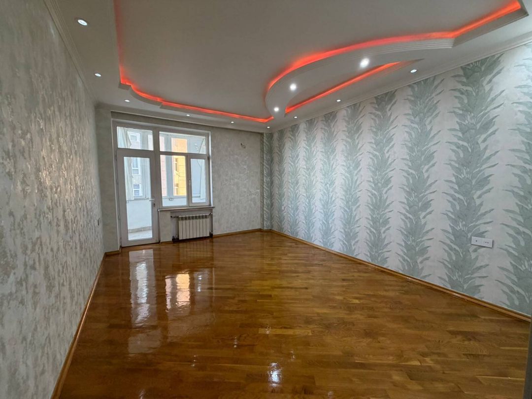 Satılır 3 otaqlı yeni tikili 160 m² — Mənzil, Bakı (7)