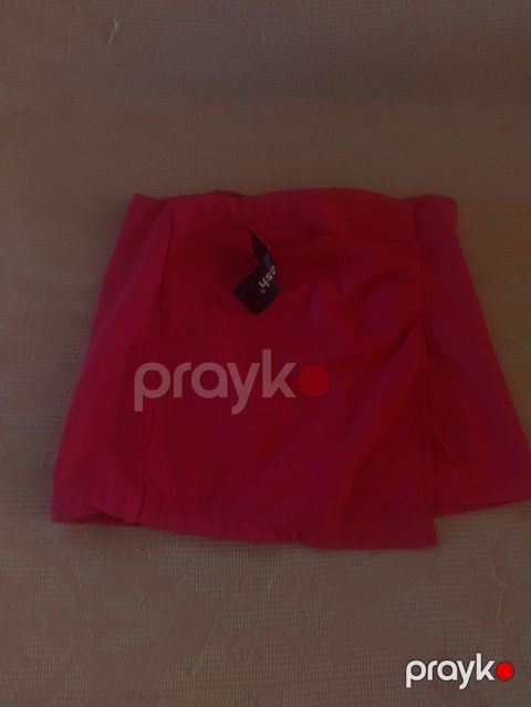 Qadın ətəyi – parlaq çəhrayı rəng - Model: qısa/knee-yə yaxın — Bakı