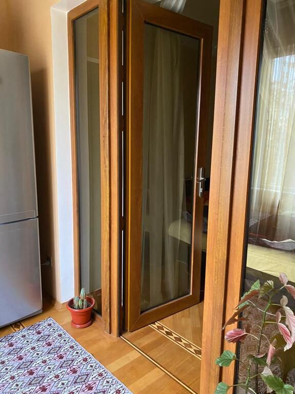 İcarəyə verilir 2 otaqlı köhnə tikili 56 m² — Mənzil, Bakı (9)