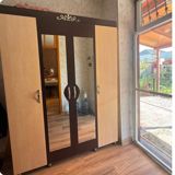 Dolab satılır 150 azn.Unvan hövsan.olcusu 165 × 210 × 55 sm-dir.(Gülü) — Wardrobes