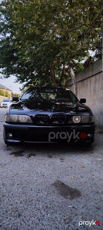 BMW 523, 2.5 L, 1998 il, 285 044 km