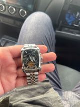 Parmigiani Fleurier kişi qol saatı Korpusun şüşesi göründüyü kimi — Şəxsi əşyalar