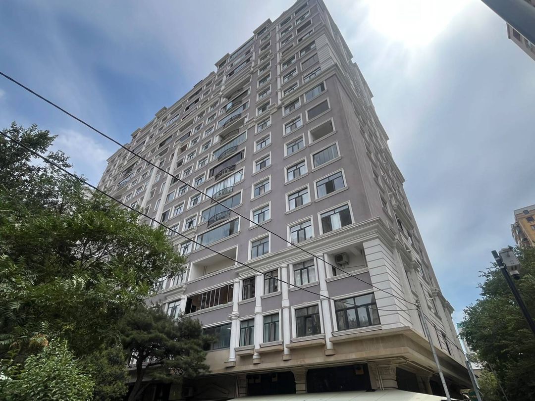 Satılır 2 otaqlı yeni tikili 60 m² — Mənzil, Bakı (2)