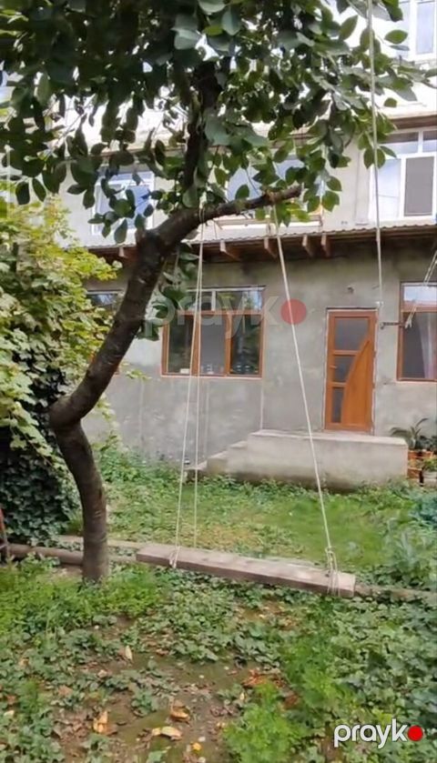 5-otaqlı mənzil, Quba r., 130 m²