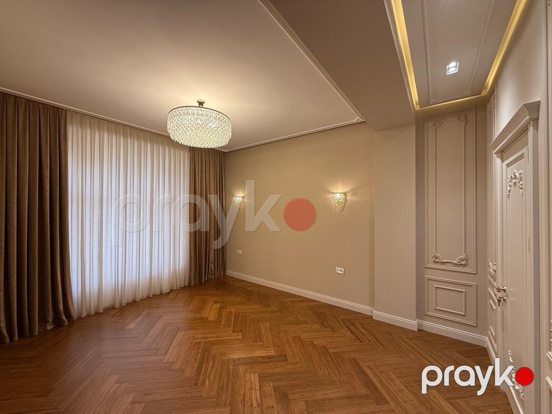 Satılır 4 otaqlı yeni tikili 240 m² — Mənzil, Bakı (9)
