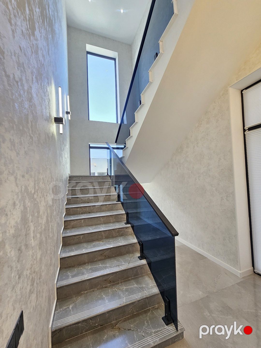 Satılır 4 otaqlı həyət evi/bağ evi 250 m² — Ev, villa, Bakı (11)