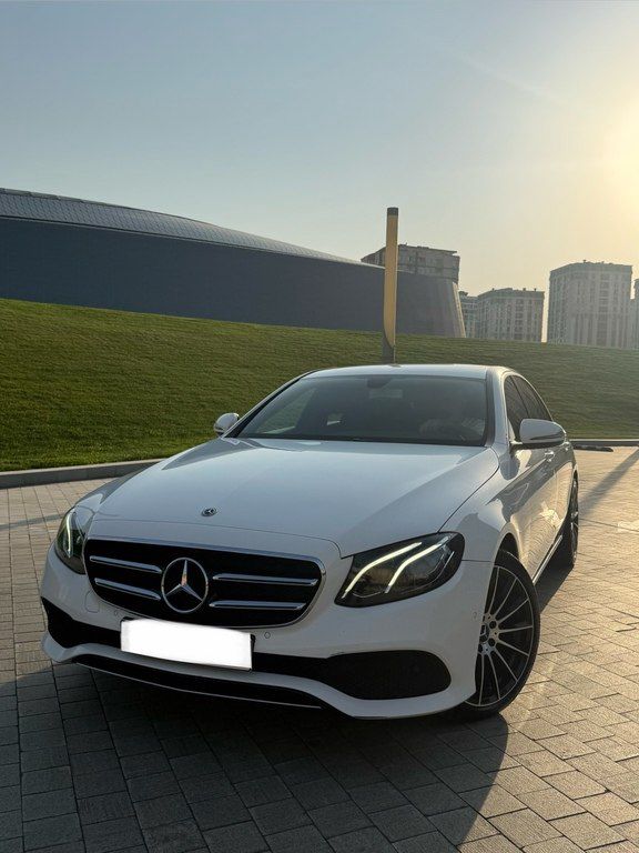 Mercedes E 220 d, 2.0 L, 2019 il, 216 000 km — Avtomobillər, Bakı (2)