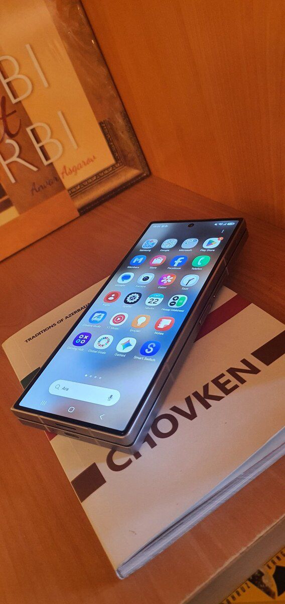 Samsung Galaxy Z Fold 6 Silver Shadow 256GB/12GB — Telefonlar və qadjetlər, Bakı (6)