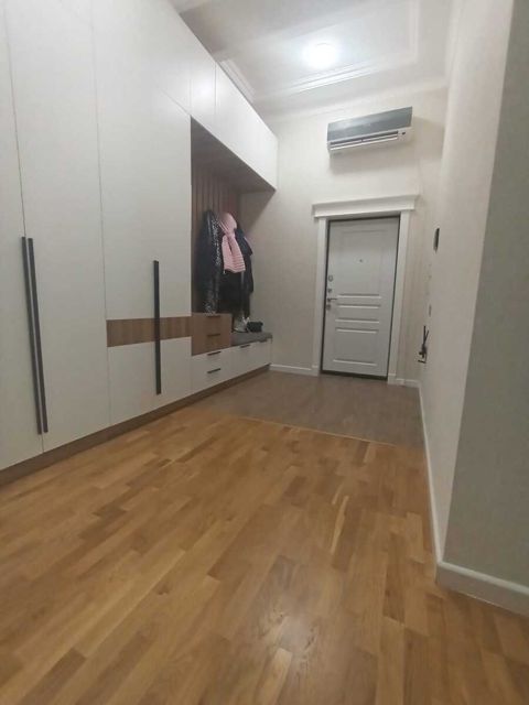Satılır 4 otaqlı yeni tikili 105 m²