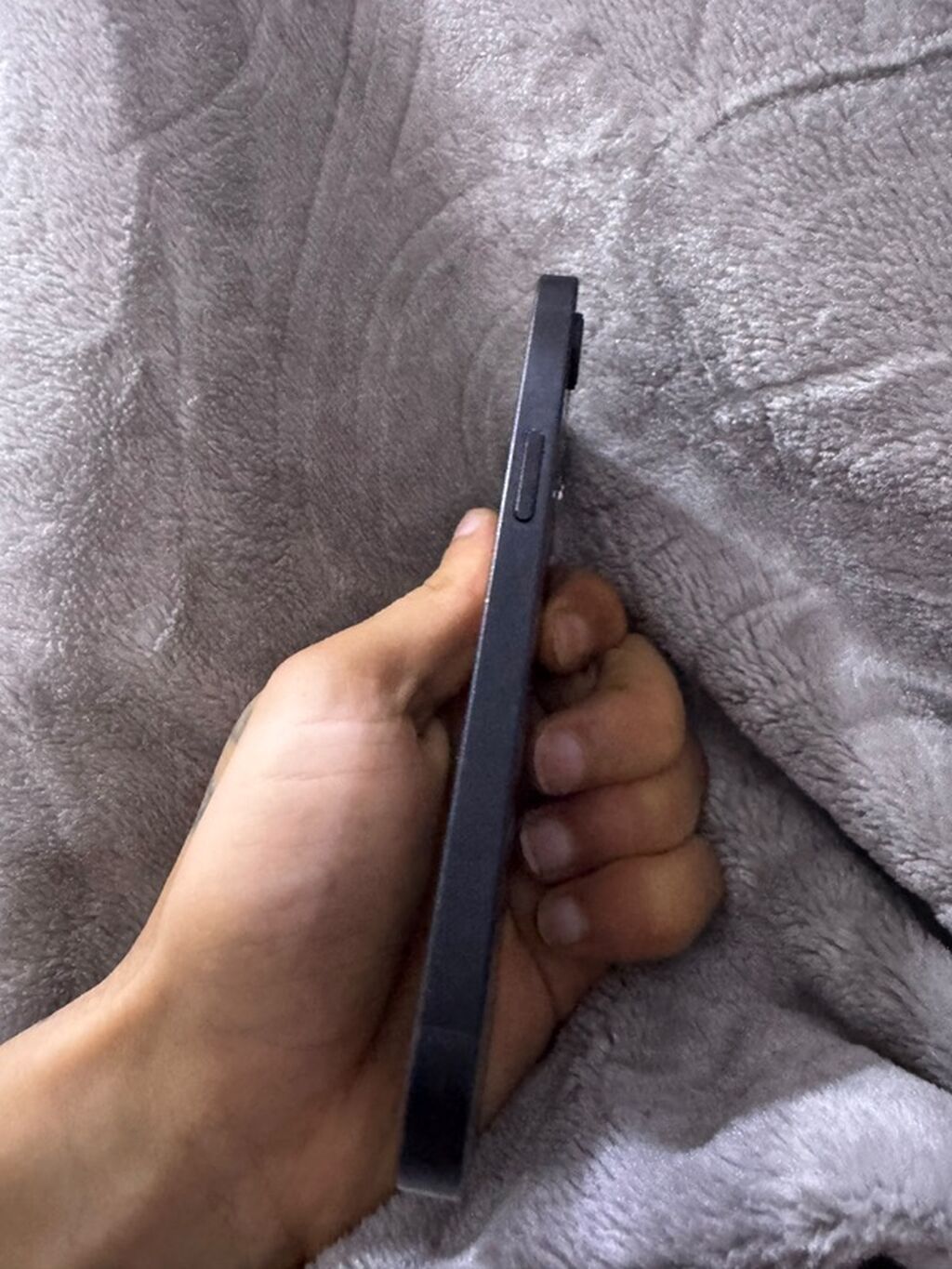IPhone 16e, 128 GB, Qara, Face ID — Apple iPhone, Masazır (7)