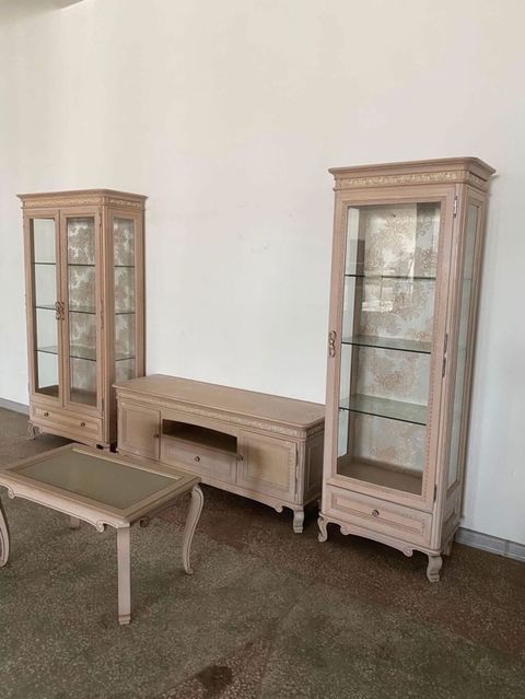 Klassik üslubda qonaq otağı mebel dəsti Unvan ceyranbatan — Bakı