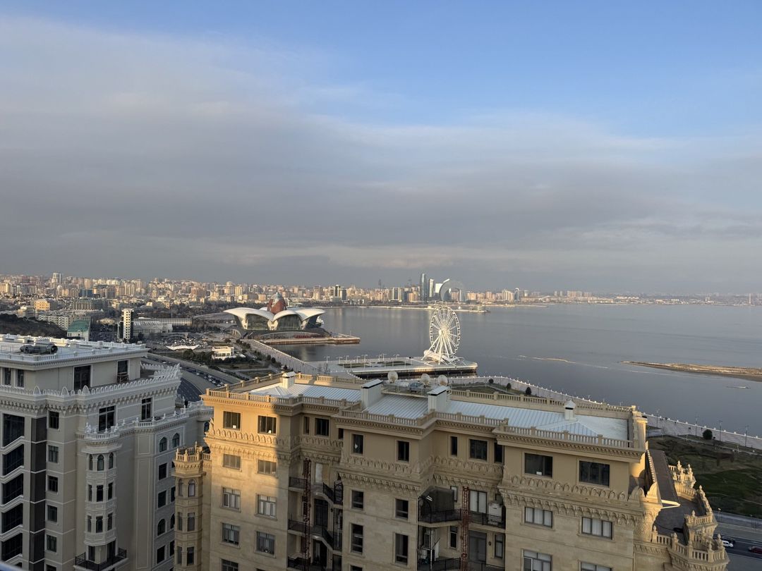 Satılır 5 otaqlı yeni tikili 235 m² — Mənzil, Bakı (2)