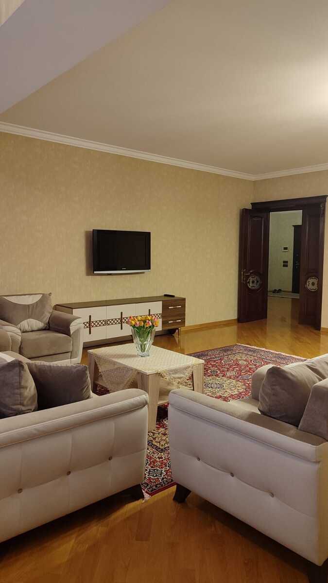 İcarəyə verilir 2 otaqlı yeni tikili 115 m² — Mənzil, Bakı (5)