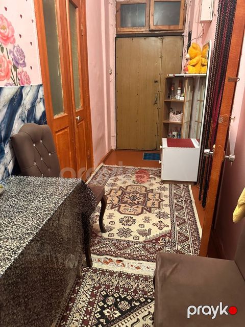 2-otaqlı mənzil kirayə verilir, 28 May m., 42 m²