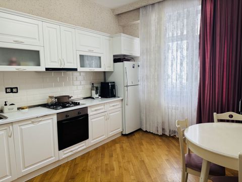 Satılır 3 otaqlı yeni tikili 115 m² — Bakı