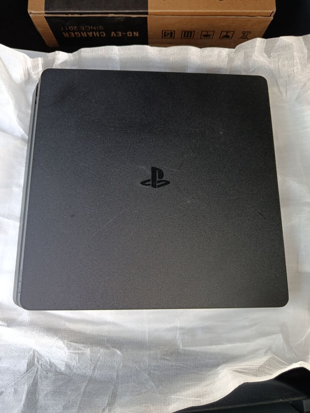 Məhsul: Sony PlayStation 4 Slim konsolu + 2 ədəd DualShock 4 simsiz — Elektronika, Bakı (5)