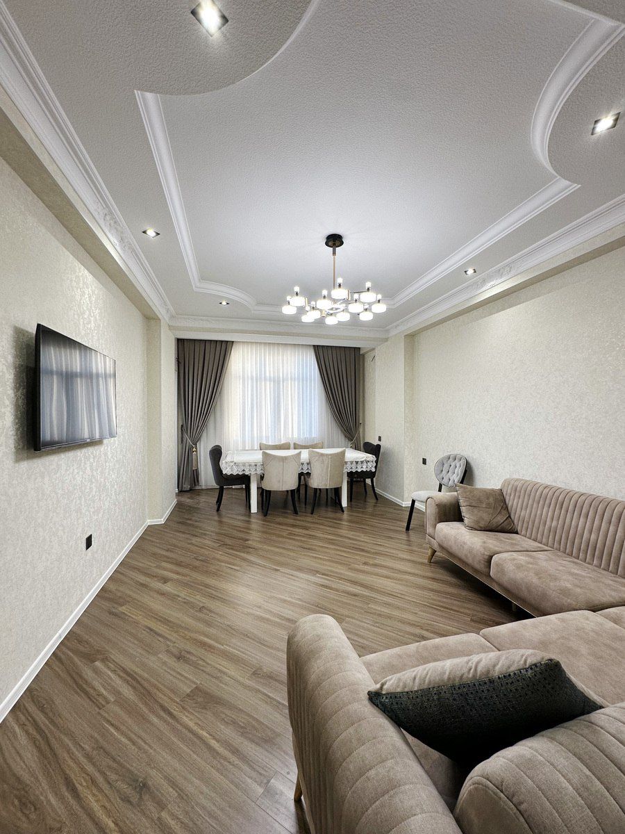 3-otaqlı yeni tikili, N.Tusi küç., 105 m² — Daşınmaz əmlak, Bakı