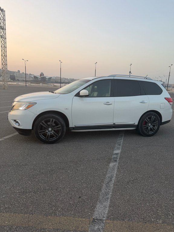 Nissan Pathfinder, 3.5 L, 2013 il, 183 500 km — Avtomobillər, Bakı (2)