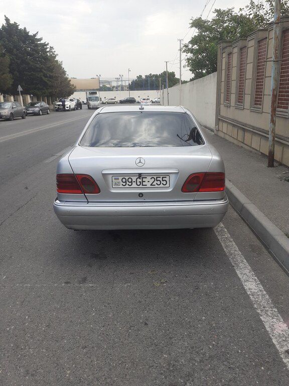 Mercedes E 200, 2.2 L, 1998 il, 438 000 km — Avtomobillər, Bakı (2)