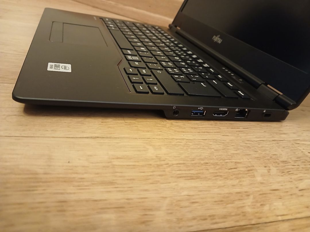 Noutbuk Fujitsu LifeBook-U7410 — Elektronika, Bakı (6)