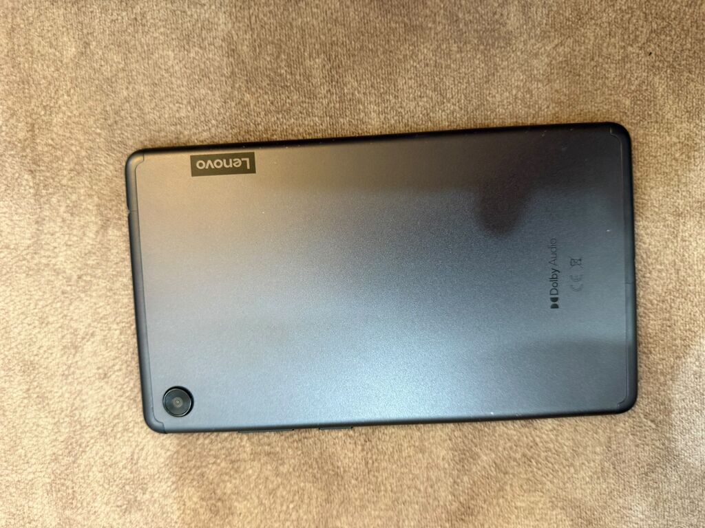 Lenovo planşet Xüsusiyyətlər: - 8 düymlük ekran (şaquli/üfüqi — Lenovo, Xırdalan