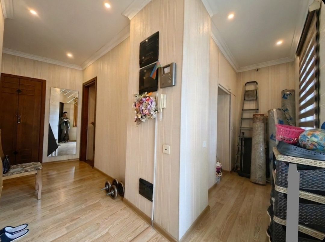 Satılır 3 otaqlı köhnə tikili 103 m² — Mənzil, Bakı (8)
