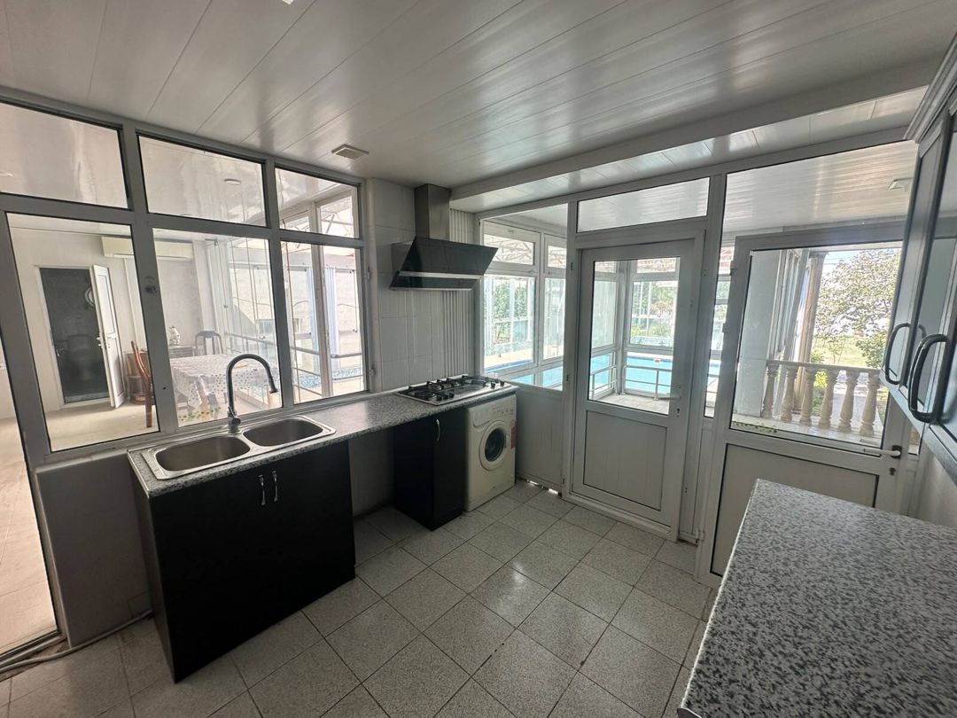 Satılır 3 otaqlı həyət evi/bağ evi 250 m² — Ev, villa, Bakı (4)