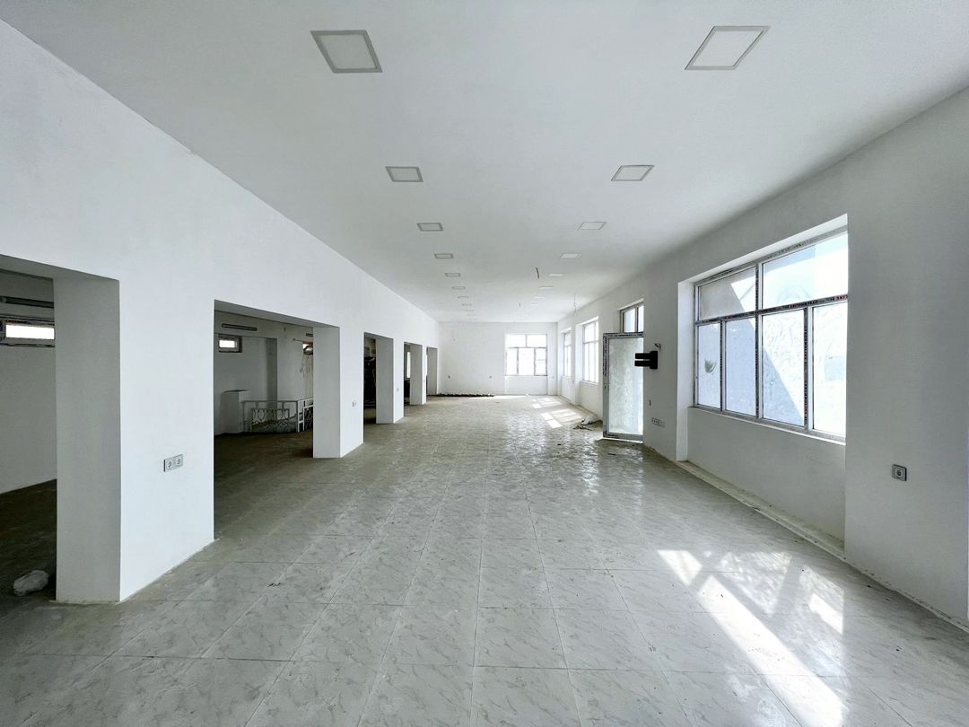 Satılır obyekt 324 m² — Əmlak, Bakı (4)