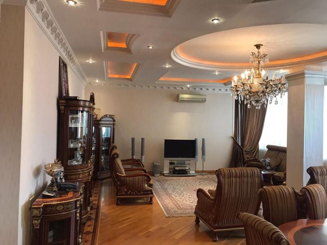 Satılır 8 otaqlı yeni tikili 372 m² — Mənzil, Bakı (3)