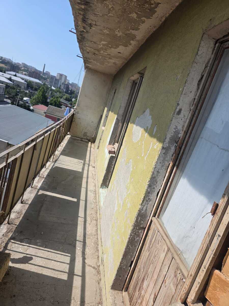 Satılır 4 otaqlı köhnə tikili 100 m² — Mənzil, Bakı (7)
