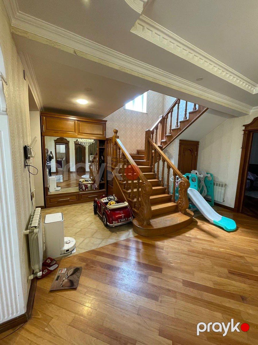 Satılır 6 otaqlı həyət evi/bağ evi 450 m² — Ev, villa, Bakı (10)