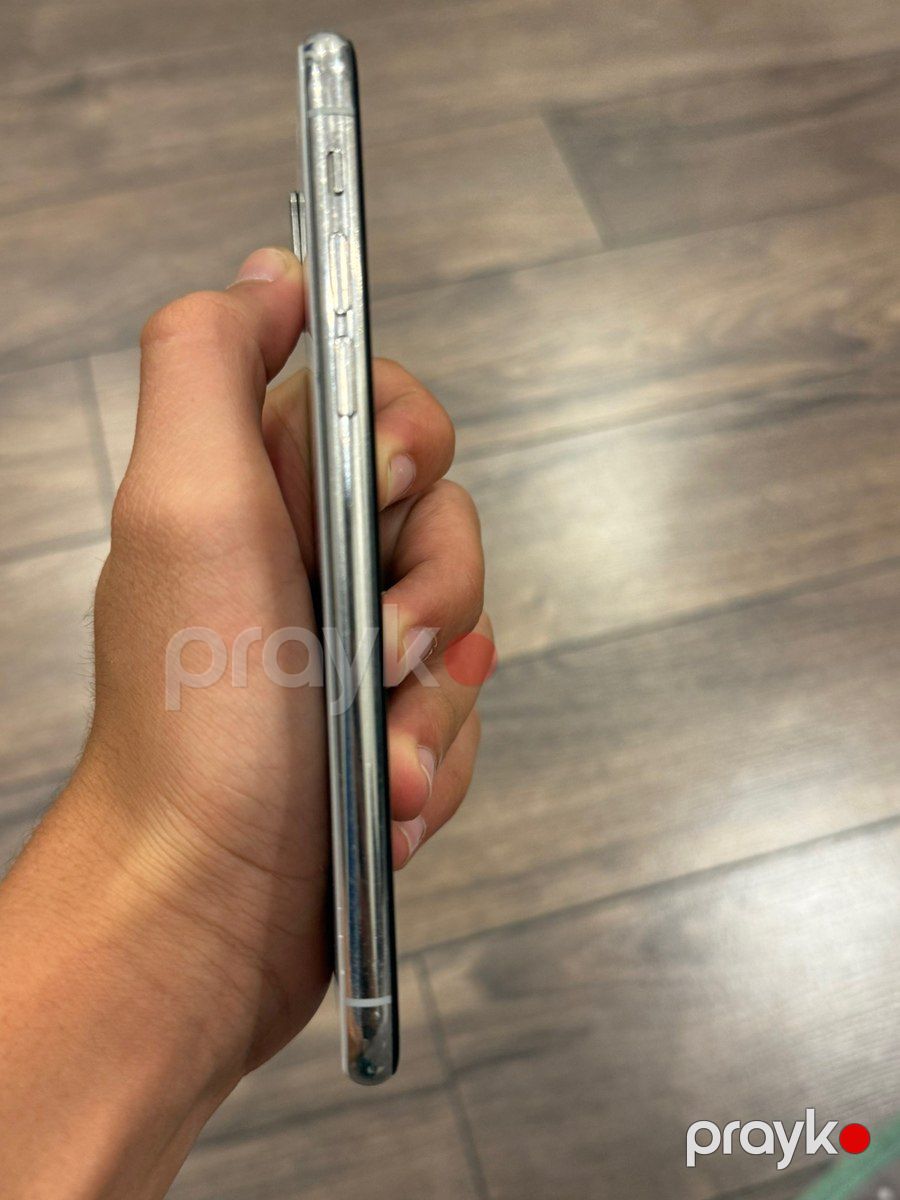 Apple iPhone X Silver 64GB/3GB — Mallar, Bakı (4)