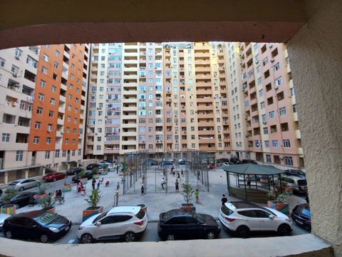 İcarəyə verilir 3 otaqlı yeni tikili 75 m²