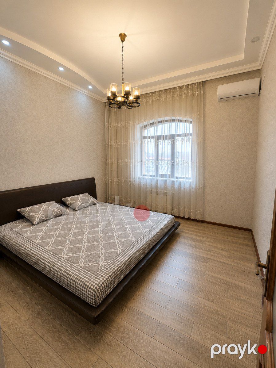 Satılır 6 otaqlı həyət evi/bağ evi 250 m² — Ev, villa, Bakı (5)