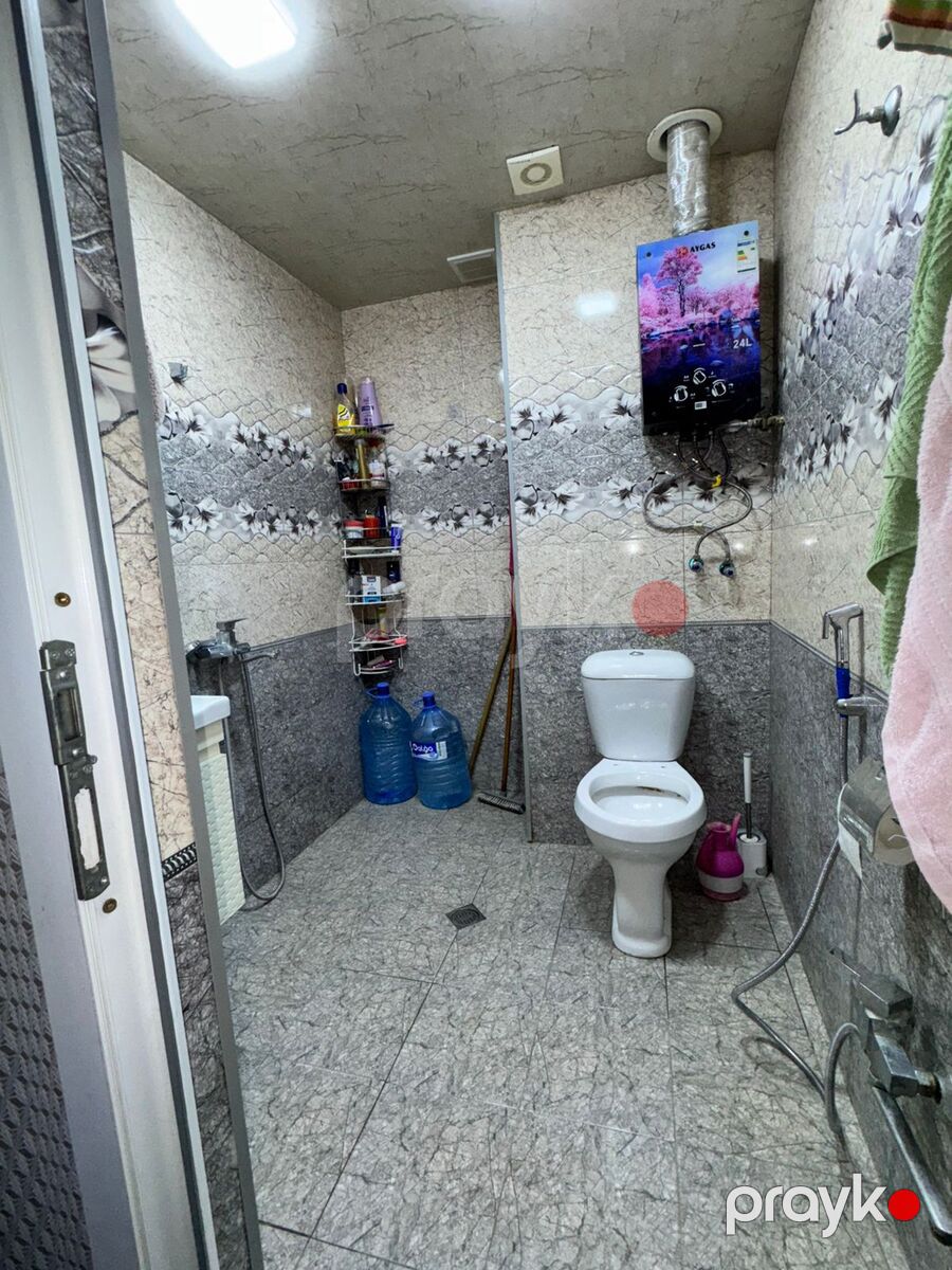Satılır 2 otaqlı köhnə tikili 60 m² — Mənzil, Bakı (8)